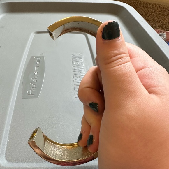 Snap-On Lip Print Bracelet - Picture 3 of 3